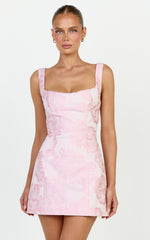 Jacquard Scoop Neck Fitted Dress in Pink