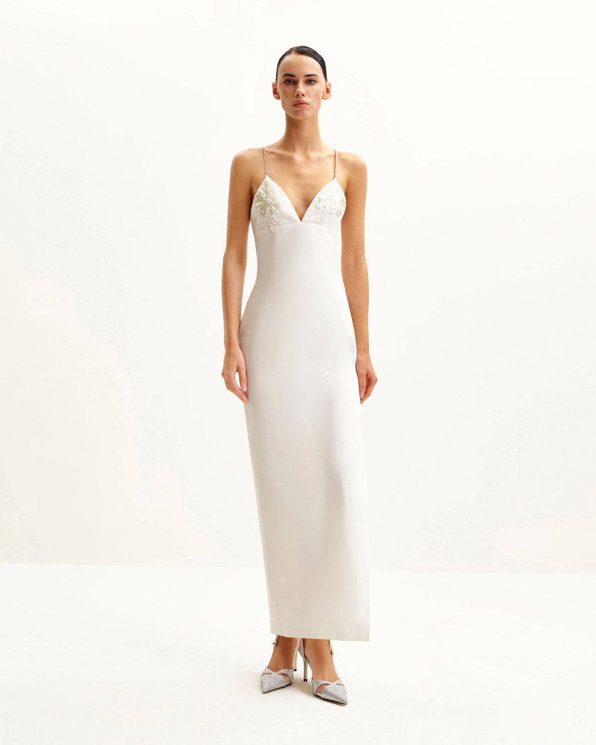 Ayliua Sweetheart-Neckline Rhinestones Embellished White Long Dress - White